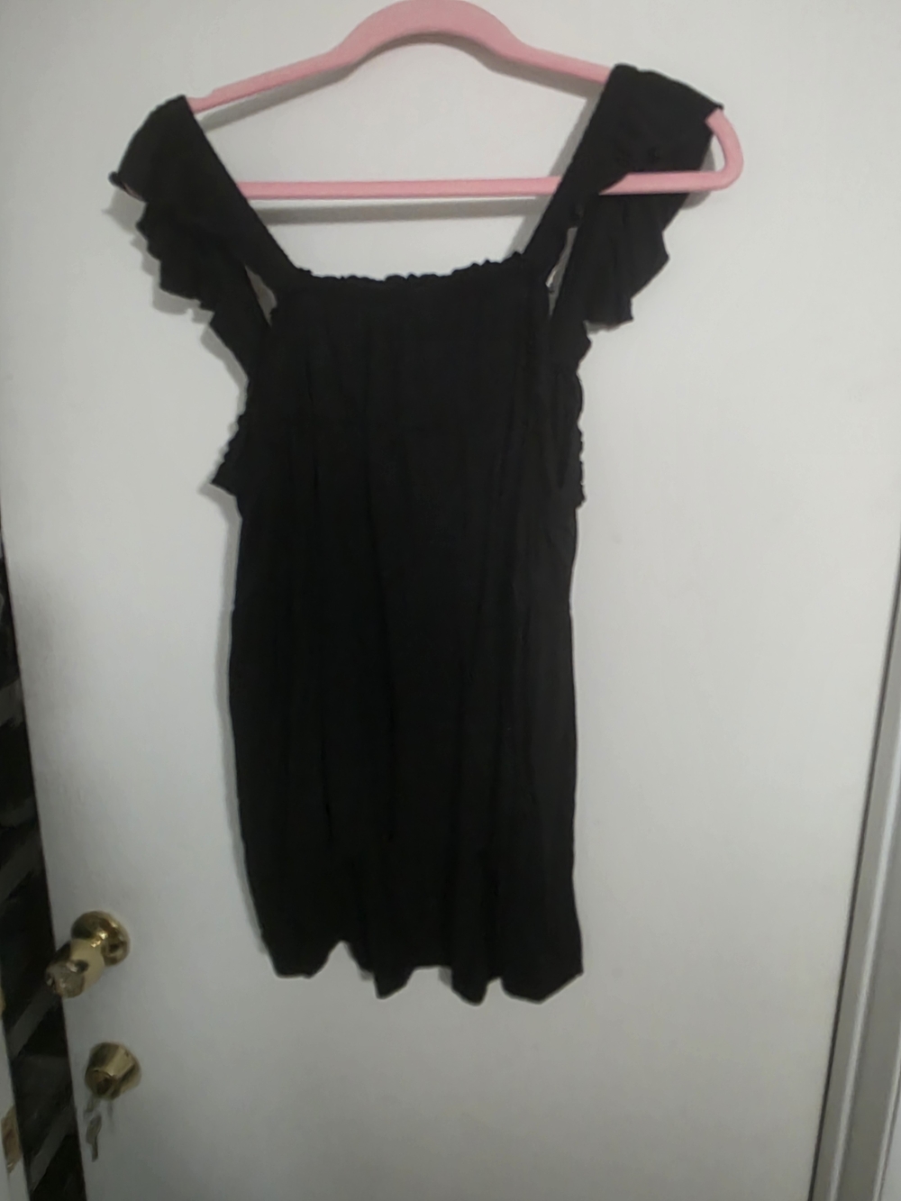 torrid Size 2 Black Ruffle Strap Tank - Picture 3 of 4
